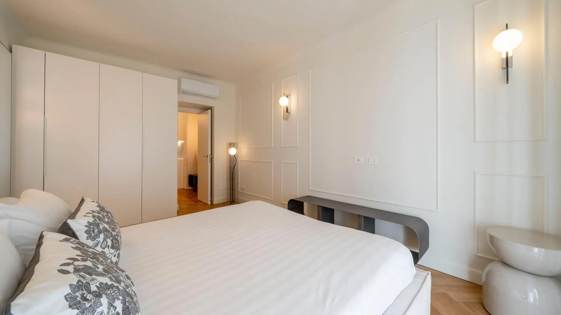 Exclusive Suite Solferino Autentica Apartment Milan