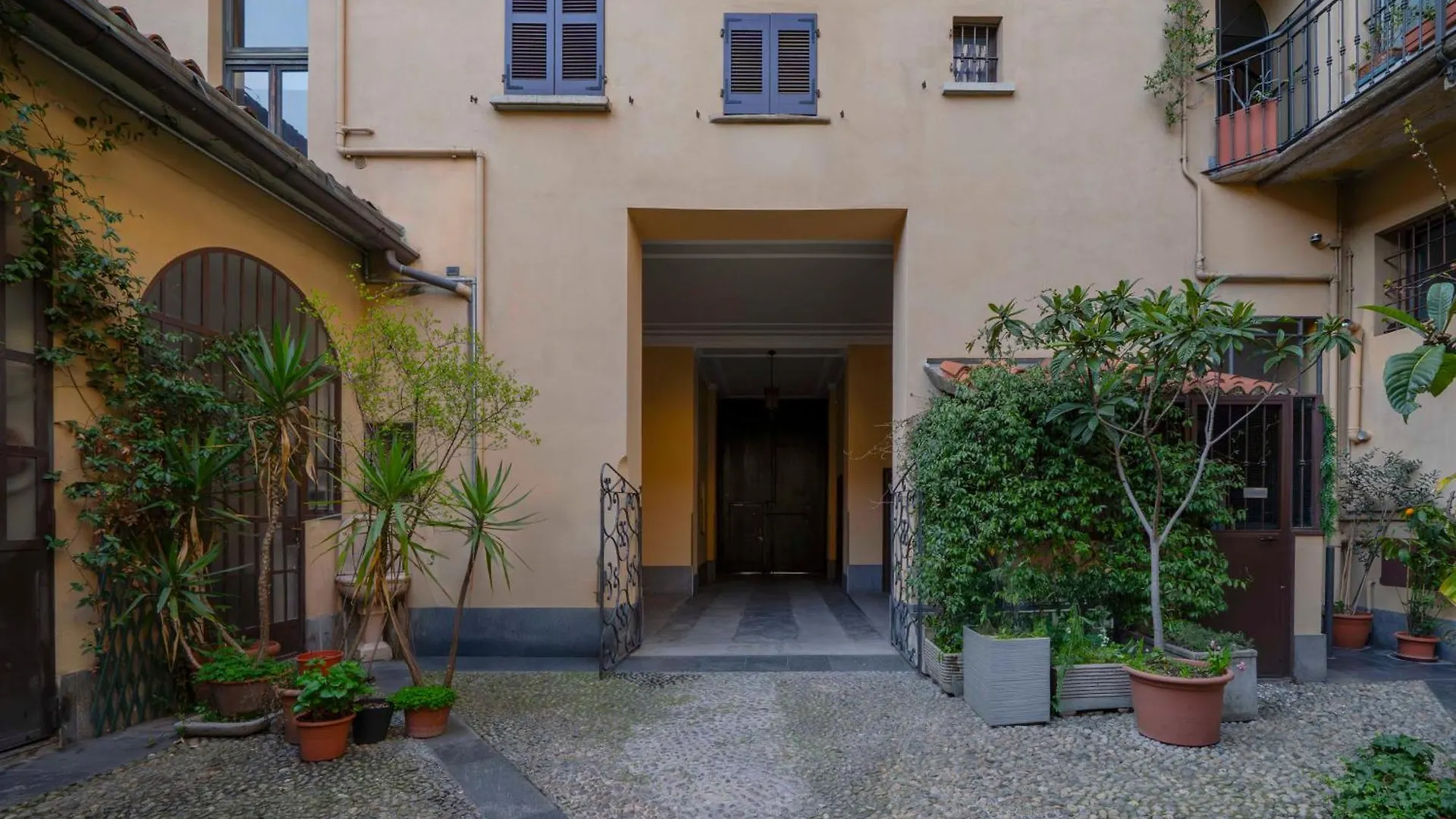 Exclusive Suite Solferino Autentica Italy