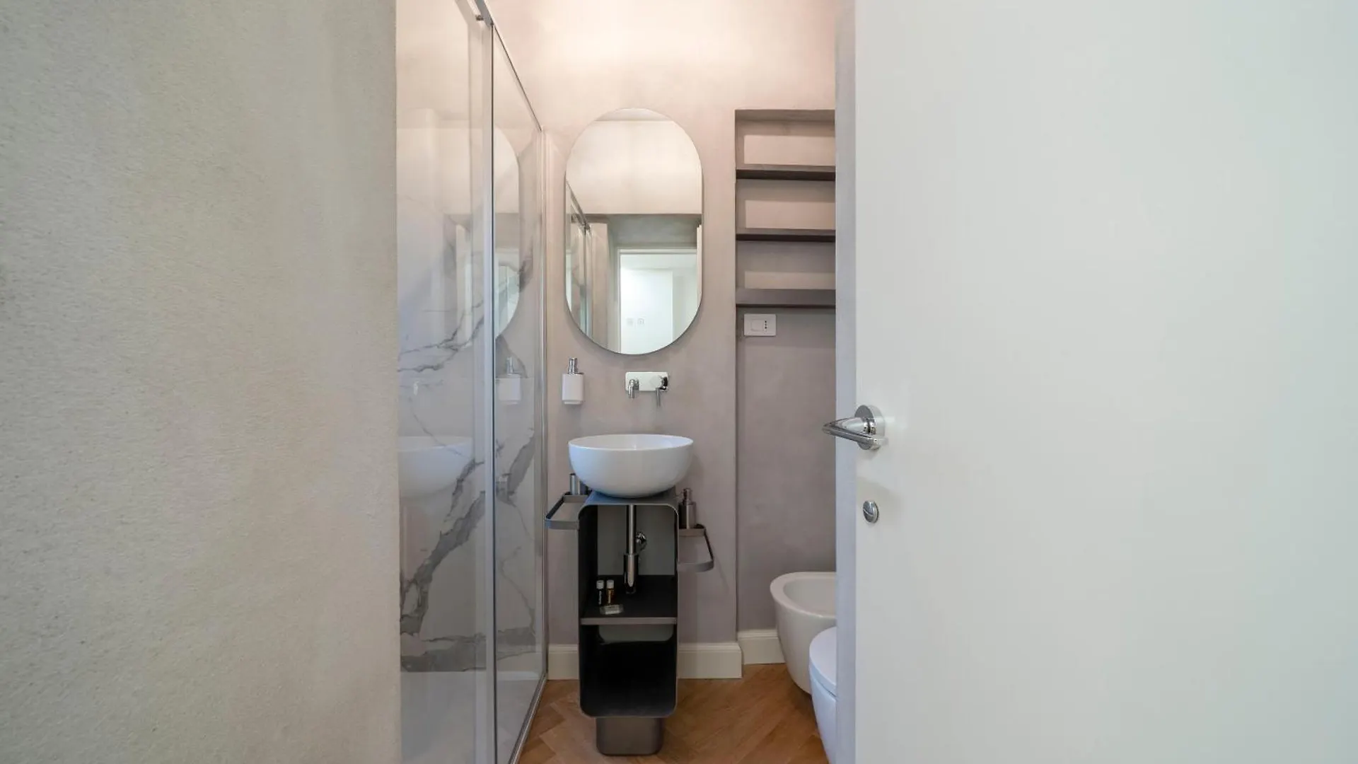 Exclusive Suite Solferino Autentica 0*, Milan Italy