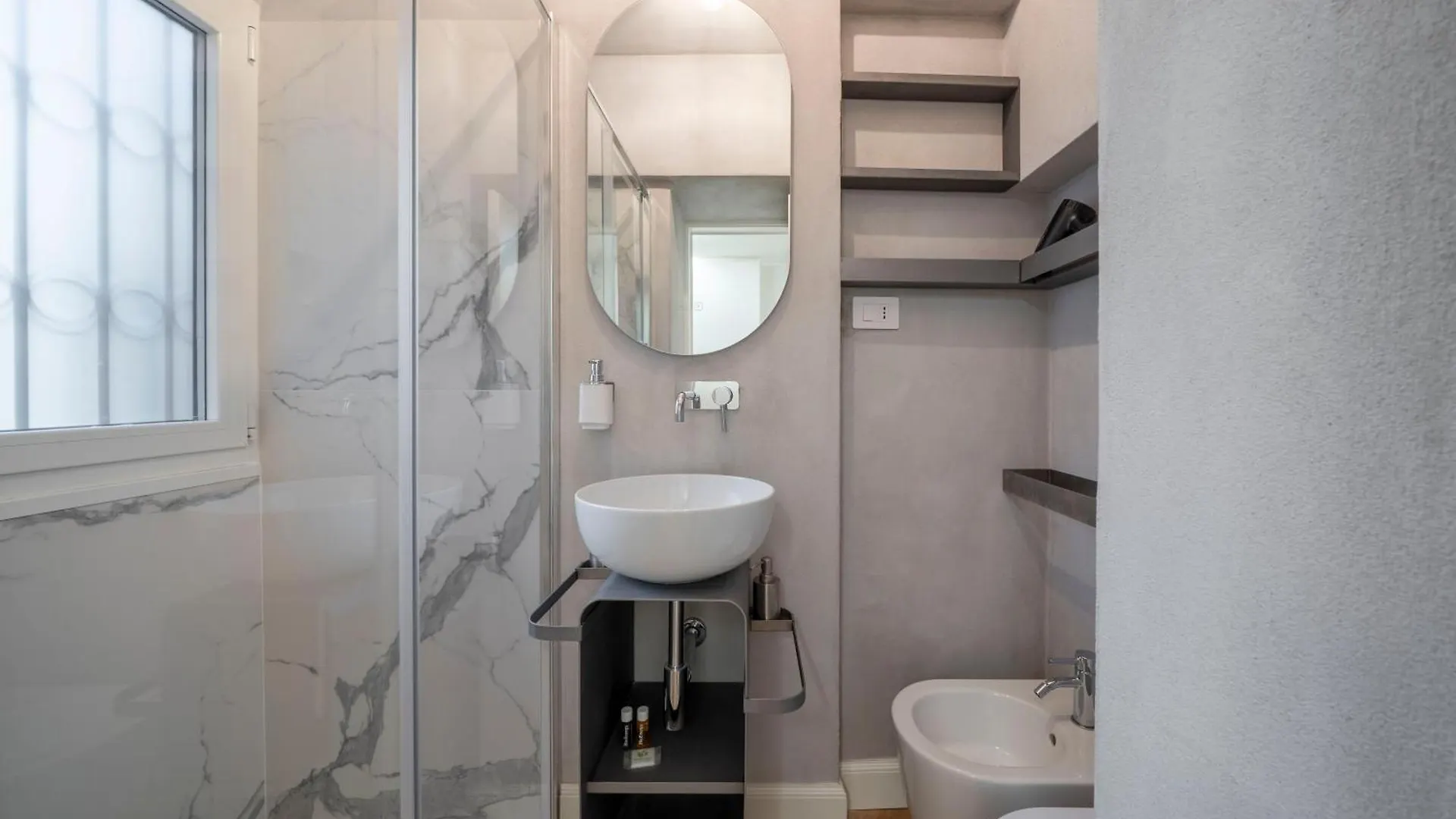 Apartment Exclusive Suite Solferino Autentica Italy