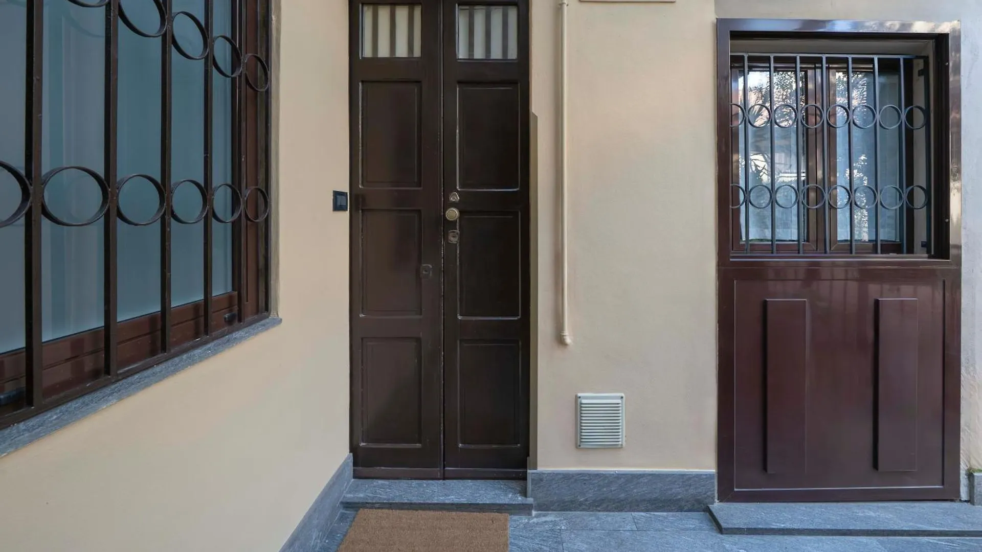 Exclusive Suite Solferino Autentica 0*, Milan
