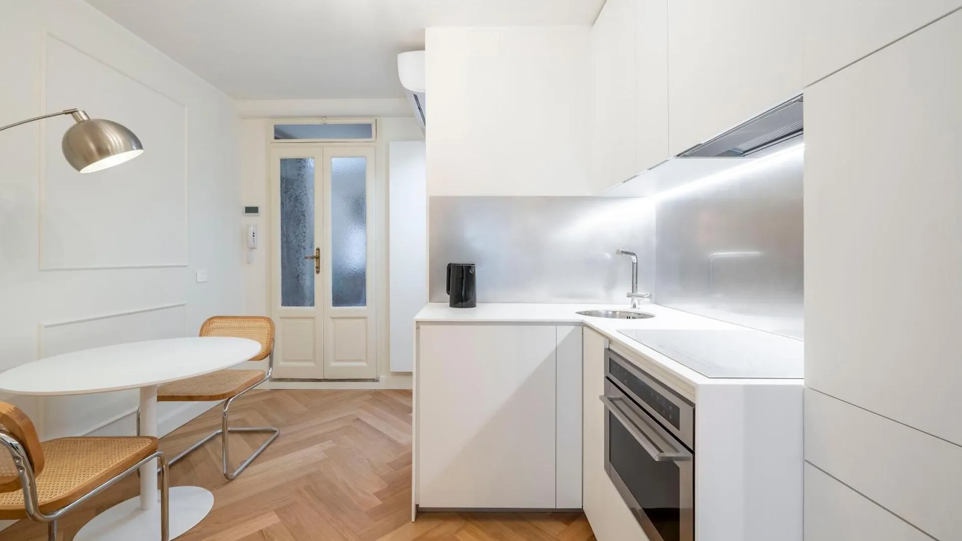 Exclusive Suite Solferino Autentica 0*, Milan